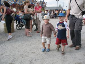 Alex & Matthew at the Fair0051